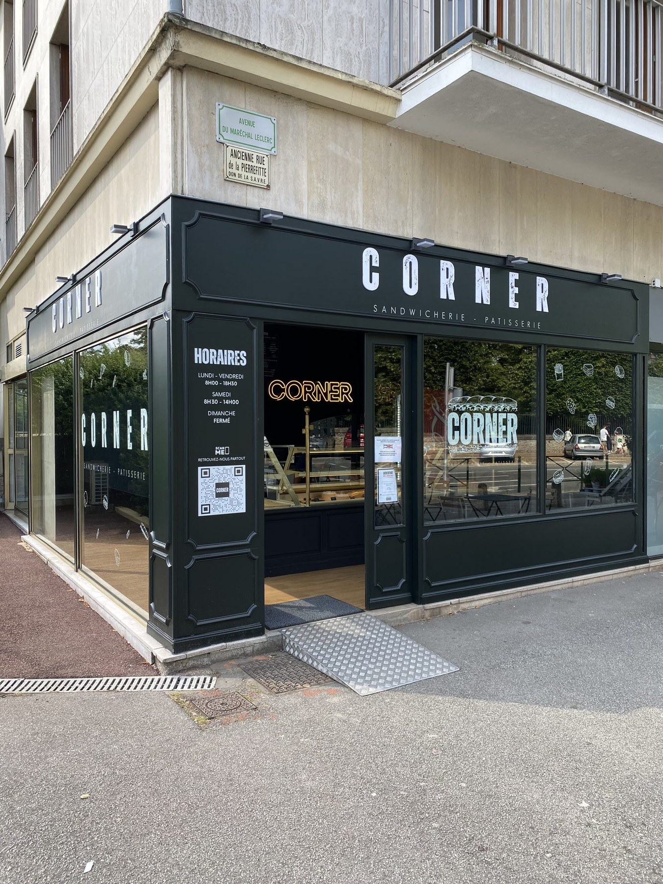 Réagencement complet — Boulangerie-sandwicherie — Rambouillet, Yvelines